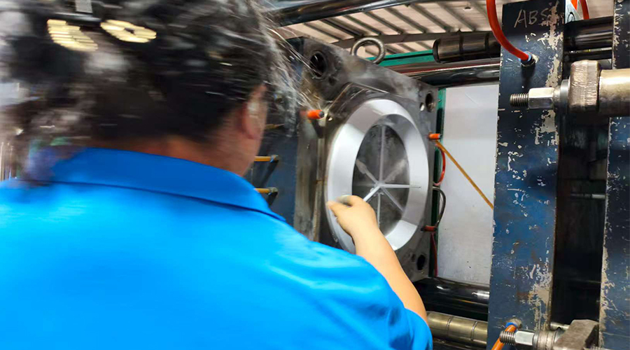 順應(yīng)時(shí)代潮流：金環(huán)電器節(jié)能型烘干機(jī)引領(lǐng)綠色家電新趨勢