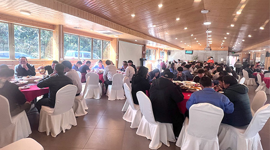 金環(huán)電器開工宴！吃飽喝足加油干迎戰(zhàn)2023！